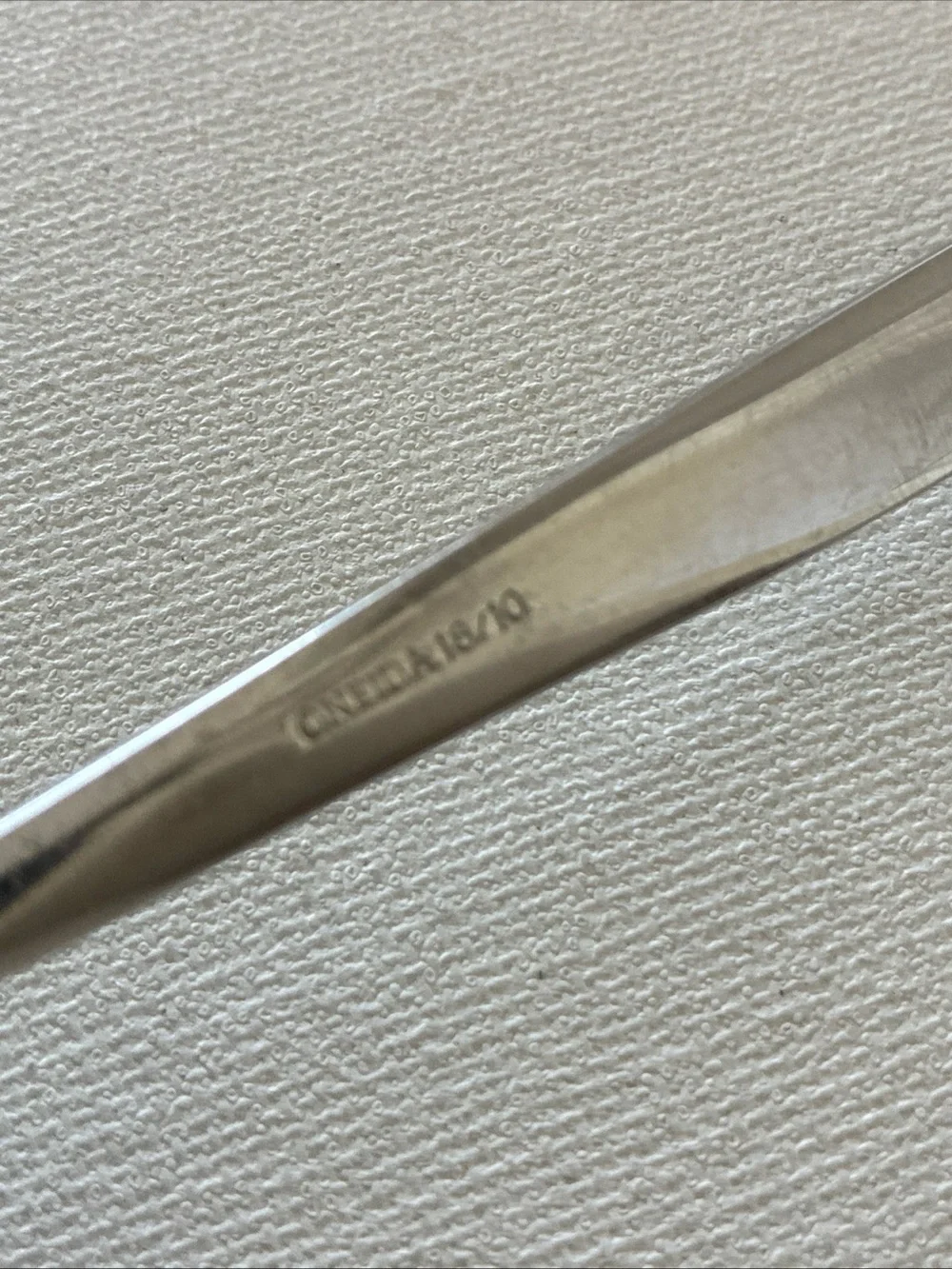 Oneida Essence Glossy Salad Fork And Dinner Fork Stainless Steel